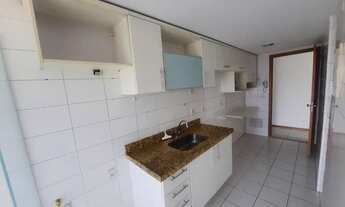 Imagem 5: 03 QTS NA PORTEIRA FECHADA NA BARRA OLIMPICA