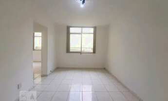 Imagem 2: Apartamento à Venda - Pilares, 1 Quarto, 48 m2