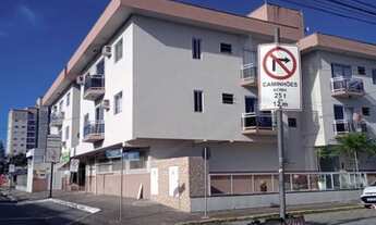 Imagem 4: Apartamento de 2 dormitórios com 80m² privativos semi mobiliado no Bairro São João