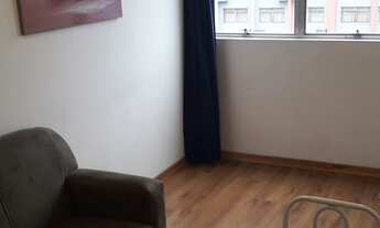 Imagem 3: Apartamento mobiliado para aluguel tem 33 metros quadrados com 1 quarto em Centro - Curiti