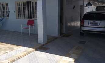 Imagem 2: Casa a 50 metros da praia em Mongagua