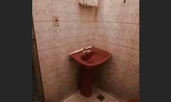 Imagem 3: Casa para aluguel tem 35 metros quadrados com 2 quartos em Centro - Nilópolis - RJ