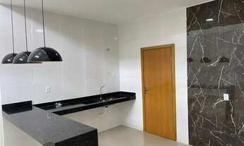 Imagem 2: Oportunidade! Casa 2 quartos sendo um suite - Moinho dos ventos