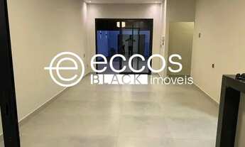 Imagem: Casa à venda, 3 quartos, 1 suíte, 4 vagas