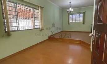 Imagem 3: Casa - Jardim Estoril - 4 Dormitórios - 252m²