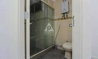 Imagem 16: Flat na Praia do Flamengo, 2 quartos, 1 suite, varanda