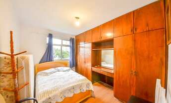 Imagem 2: Apartamento para venda tem 80 metros quadrados com 3 quartos em Portão - Curitiba - PR