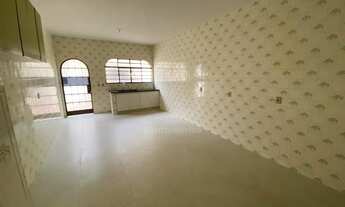 Imagem 3: Casa comercial para alugar na Região Central de Londrina no bairro Boa Vista com 3 quartos