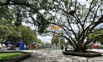 Imagem 2: Apartamento com 2 dormitórios para alugar, 70 m² por R$ 3.650,01/mês - Centro - Biguaçu/SC