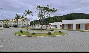 Imagem 5: Incrível casa de 3 dormitórios em condomínio clube próximo a praia à venda, Morro das Pedr