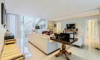 Imagem 5: Condomínio Barigui Park Royale, com piscina privativa