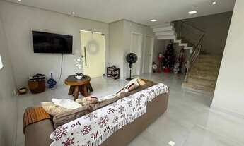 Imagem 2: Vendo Casa Duplex no Condomínio Passaredo/ 4 Suítes/ Semi Mobiliada/ Aceita Financiamento