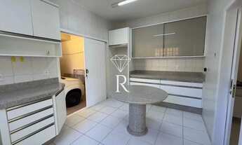 Imagem 4: Casa com 5 quartos no bairro Balneário