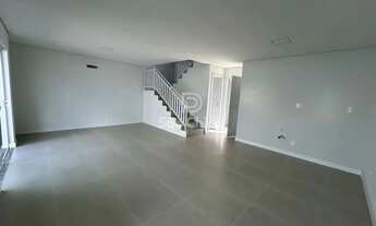 Imagem 5: Sobrado Geminado em Ubatuba com 3 dormitórios!