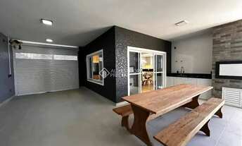 Imagem 4: Casa Térrea com Piscina no Bairro Pedra Branca