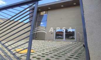 Imagem 2: SALA COMERCIAL DE ALTO PADRÃO NO CORAÇÃO DO MONTESE. EXCELENTE OPORTUNIDADE PARA QUEM BUSC