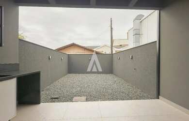 Imagem 10: Lindo sobrado mobiliado com 3 suítes à venda no bairro Bom Retiro em Joinville-SC de FR$ 9