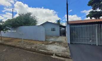 Imagem 2: Casa para Venda em Londrina, Conjunto Farid Libos, 4 dormitórios, 1 suíte, 3 banheiros, 4