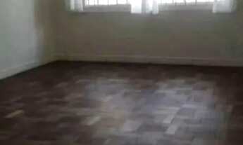 Imagem 4: Casa em Rua Guararapes - Vila Izabel - Curitiba/PR