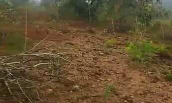 Imagem 4: Terreno 1.500 m2 com luz e poço artesiano a combinar Santana do Prata / MG