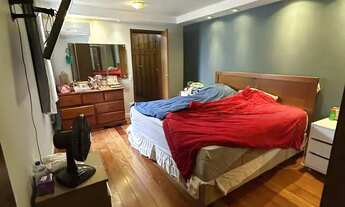 Imagem 3: CASA SOBRADO, 3 QUARTOS 2 SUÍTES, C/ ARMÁRIOS, CHURRASQUEIRA E AR, REGIÃO DO PARQ RAPOSA T