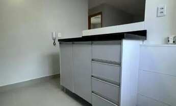 Imagem 7: Apartamento à Venda com 2 Quartos, Cozinha Planejada e Condomínio Completo