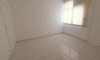 Imagem: Sala comercial ao lado metro Saens Pena