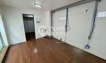 Imagem 7: Tijuca Galpão / depósito com venda por R$700.000