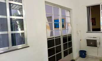 Imagem 6: Terreno enorme com 03 casas grandes prontas para morar ou alugar