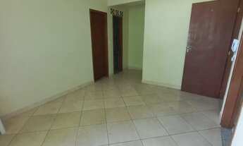 Imagem 3: Palmeiras - Ótimo Apto - Sala Ampla c/ Varanda - 1 Quarto Amplo c/Varanda - Cozinha - Fren