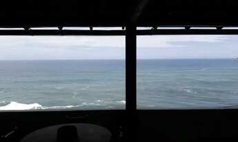 Imagem: Casa de condomínio em Avenida Niemeyer