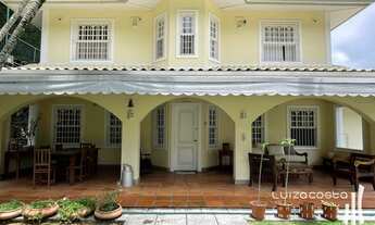 Imagem 6: Casa impecável com jardim e piscina!