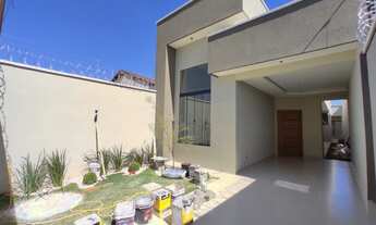 Imagem: Excelente casa 3/4 com suíte no Garavelo