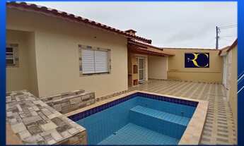 Imagem: Casa nova com Piscina e Churrasqueira em