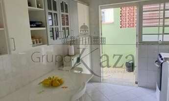 Imagem 6: Casa Térrea em Lote Inteiro com Edícula e Churrasqueira 250 metros Jardim Paulista - Aceit