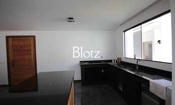 Imagem 6: Casa de condomínio sobrado para venda possui 270 metros quadrados com 4 quartos