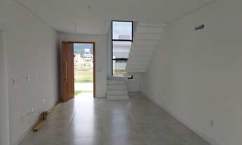 Imagem 3: Casa a venda em condomínio fechado no bairro Deltaville