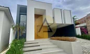 Imagem: Casa linear alto padrão no Vale dos Cristais