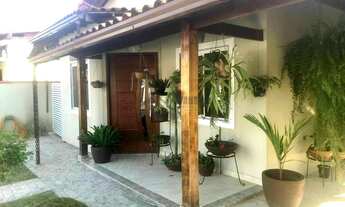 Imagem: Casa Alto Padrão à venda em Papucaia/RJ