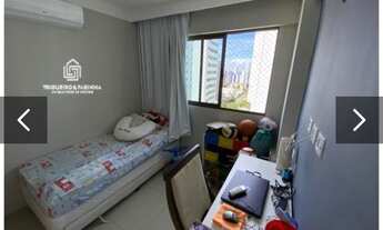 Imagem 5: Vendo um Boa Viagem Palace , andar super alto e nascente