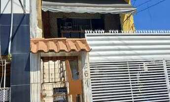 Imagem: Casa Altos na Rua Curuçá, entre Pombal