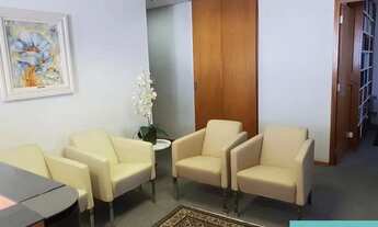 Imagem 2: Sala comercial para Venda com excelente localização! Sala totalmente reformada e planejada