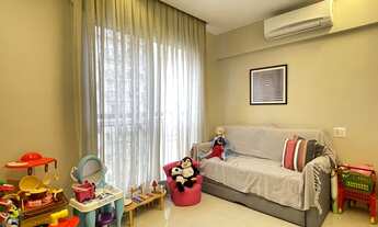 Imagem 7: Apartamento para venda tem 193 metros quadrados com 4 quartos