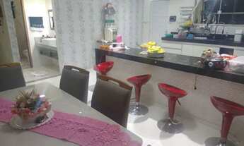 Imagem 2: Alugo triplex Casa com 5 dormitórios