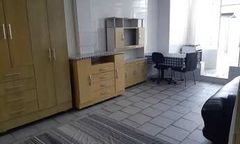 Imagem 2: Kit 38m2, mobiliada, churrasqueira, internet 600mb, garagem, 1 adulto não fumante