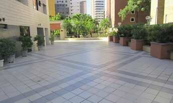 Imagem 5: Excelente apartamento com 3 quartos sendo 2 suítes 1 reversível, armários, varanda, 2 vaga