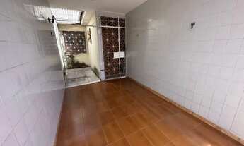 Imagem 3: Casa para locação tem 210 m2 com 4 quartos em Rodolfo Teófilo - Fortaleza - Ceará