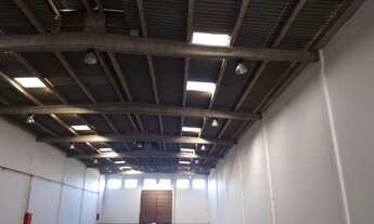 Imagem 2: Comercial/Industrial de 2000 metros quadrados no bairro Sarandi