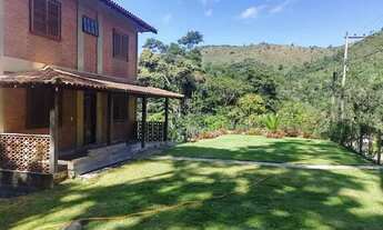 Imagem 2: Casa com 4 dormitórios à venda, 275 m² por R$ 830.000,00 - Três Córregos - Teresópolis/RJ