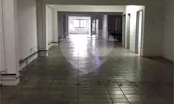 Imagem 1: Galpão muito útil para o seu negócio, são 500 M² possuindo um espaço amplo